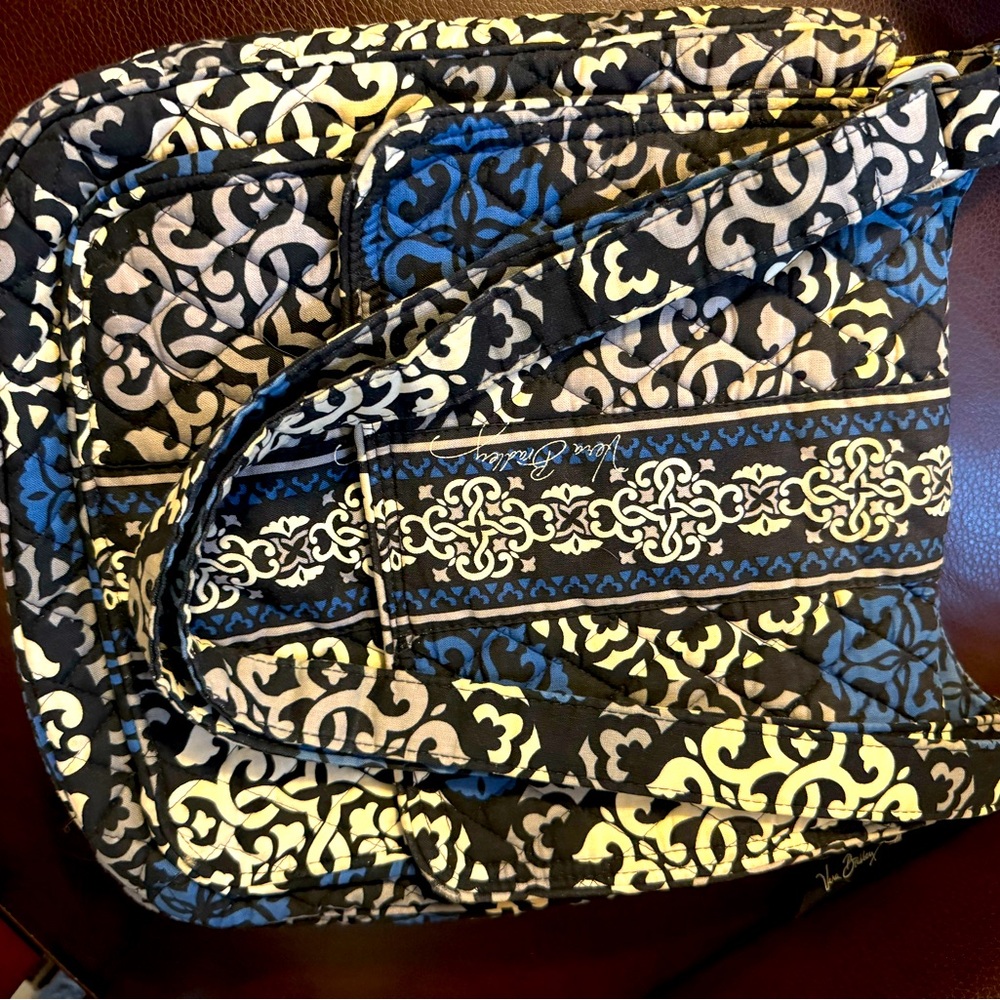 Vera Bradley Crossbody bag in Canterberry‎ Cobalt 12 X 14 x4